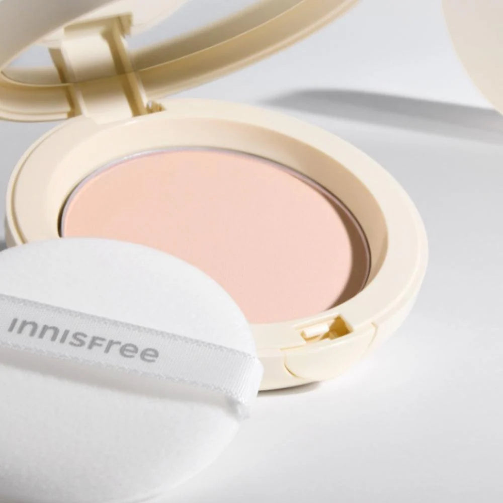 Innisfree Pore Blur Pact