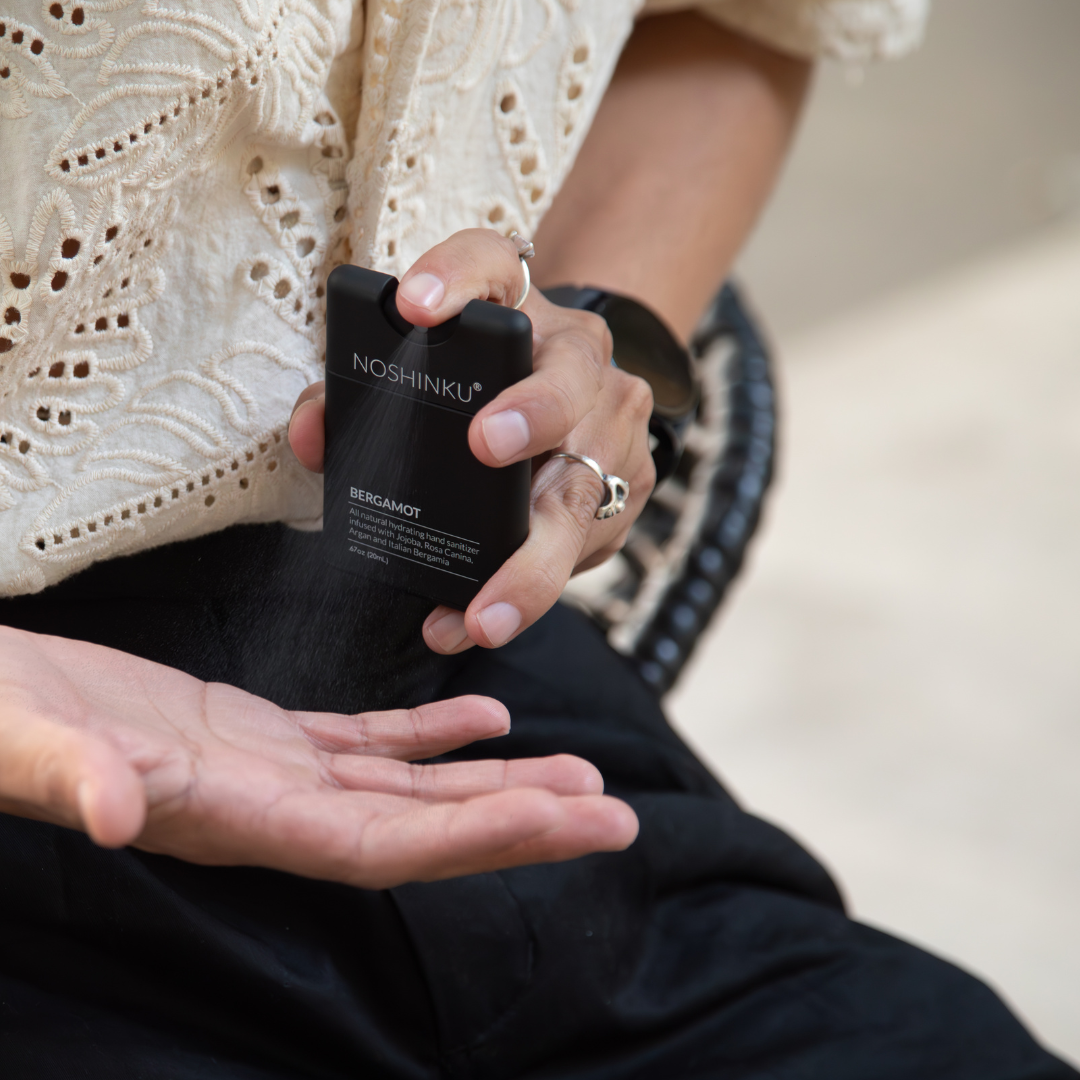 Noshinku Refillable Bergamot Ultra-Moisturizing Pocket Hand Sanitizer