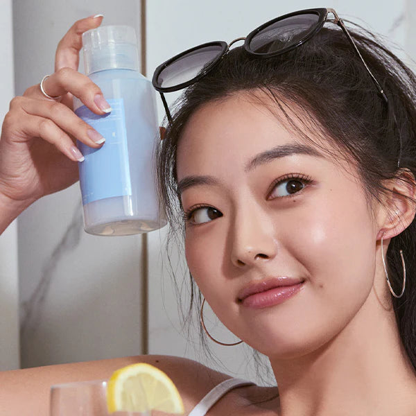 glow Clean & Polished Lemon Vitamin Toner